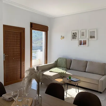 Lelie Xeresa, Valencia * Xeresa